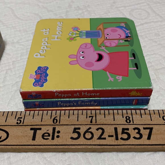 Peppa Pig Tiny Board Book 6-Pack - Picture 10 of 10